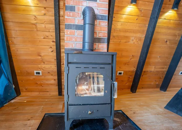 Golden Gjinar By Pikhost Elbasan