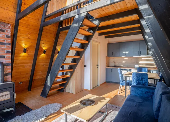 Golden Gjinar By Pikhost * Elbasan