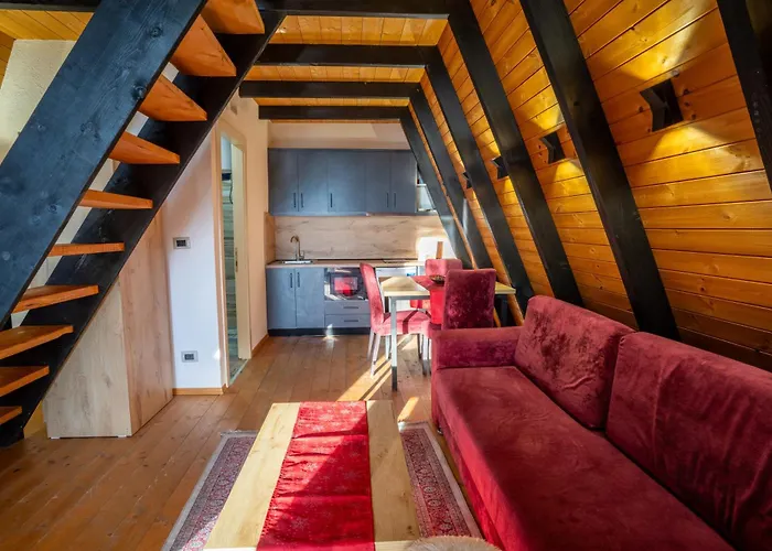 Golden Gjinar By Pikhost Apartment Elbasan