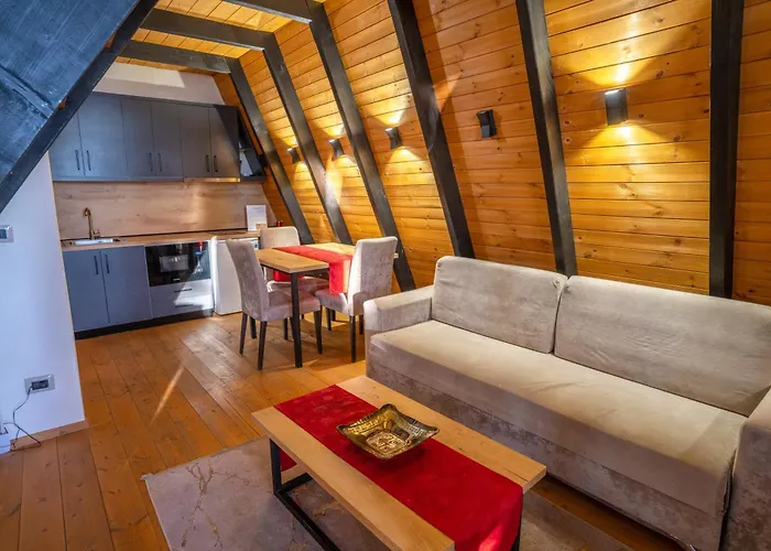 Apartment Golden Gjinar By Pikhost *