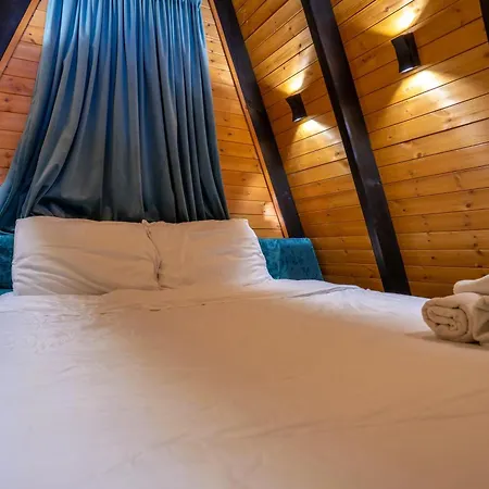 Golden Gjinar By Pikhost Appartement Elbasan