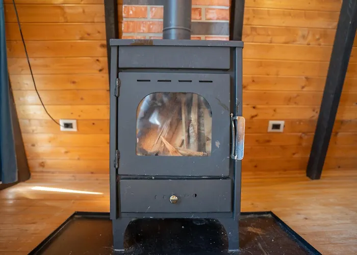 Golden Gjinar By Pikhost Elbasan